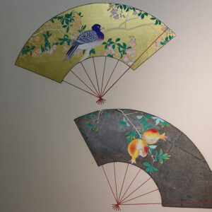 20th Century Japanese Screen, Birds and Flowers Scatted Fans Screen - Image 2